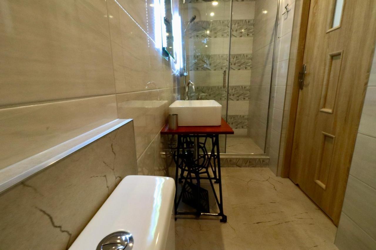 Karczma Pod Jesionem Hotel Brdow Buitenkant foto